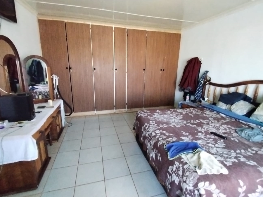 2 Bedroom Property for Sale in Heilbron Free State